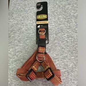 Step in Dog Harness Small 10 - 14 inch LAKE & TRAIL NWT